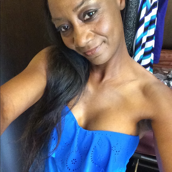 Meet your Posher, Ella - Picture 4 of 8